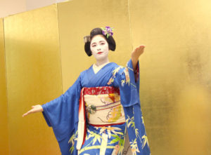 祇園つる居舞妓 美月さん　舞披露と花街の小話