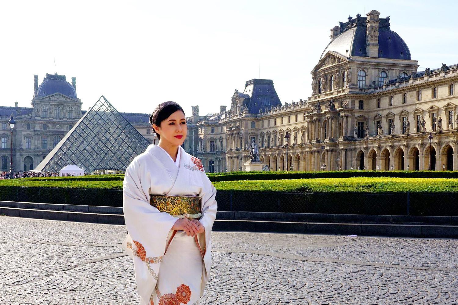 パリ、美の世界に癒されて 「MariMaedaの着物クリエーション ～PARIS