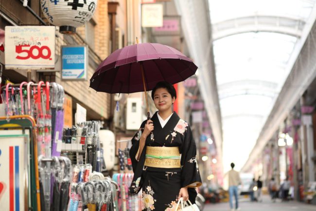 人気芸妓・紗月さん、引き祝いを終えて祇園街を巣立つ｜コラム｜きものと（着物メディア）│きものが紡ぐ豊かな物語。－京都きもの市場