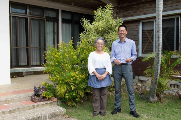 宮古上布 新里玲子さん（沖縄県宮古島 市）「バイヤー野瀬の、きもの産地巡り」vol.8｜コラム｜きものと（着物メディア）│きものが紡ぐ豊かな物語。－京都きもの市場