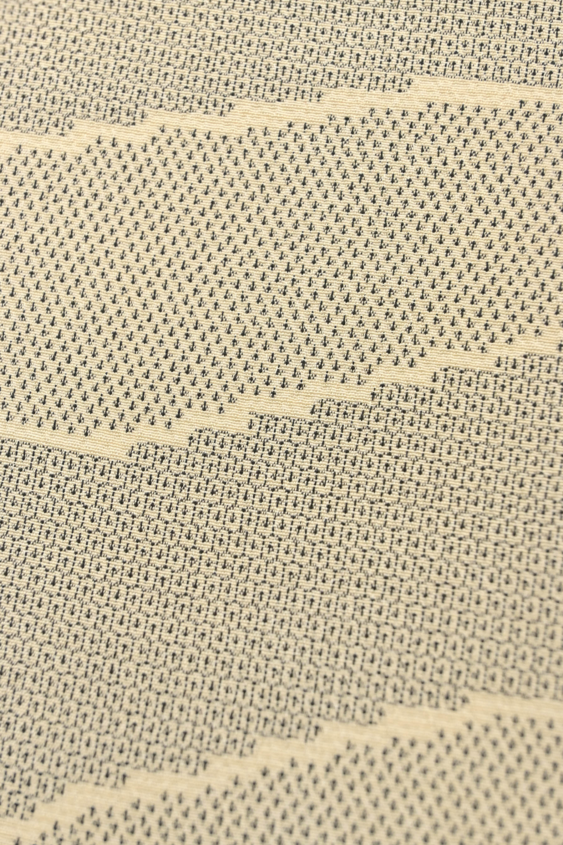 ゆったり柔らか 単衣 絣柄の紬の小紋 大丸 着物 - 通販 - www.icetran