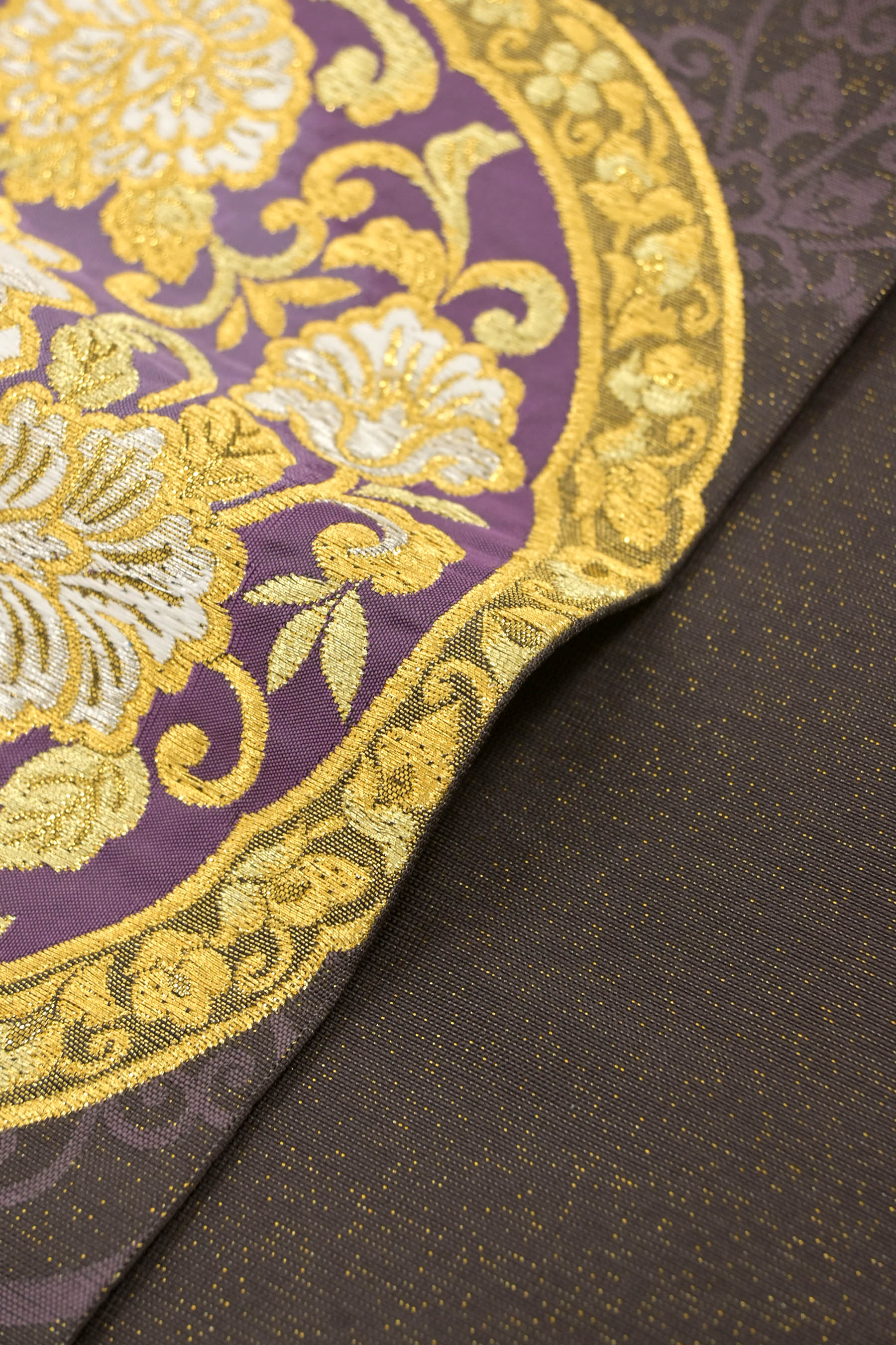 新品正絹「即決価格」西陣名門渡文織シルクロード王朝文最高級特選袋帯仕立上り素材正絹